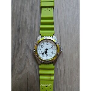 Momentum M1 Twist Watch Womens 1M-DV11WL1L White Dial Lime Green Diver 200M